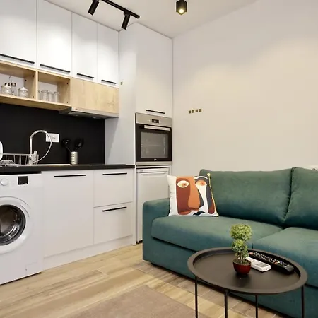 Central Apartment *