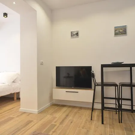 Central Тирана